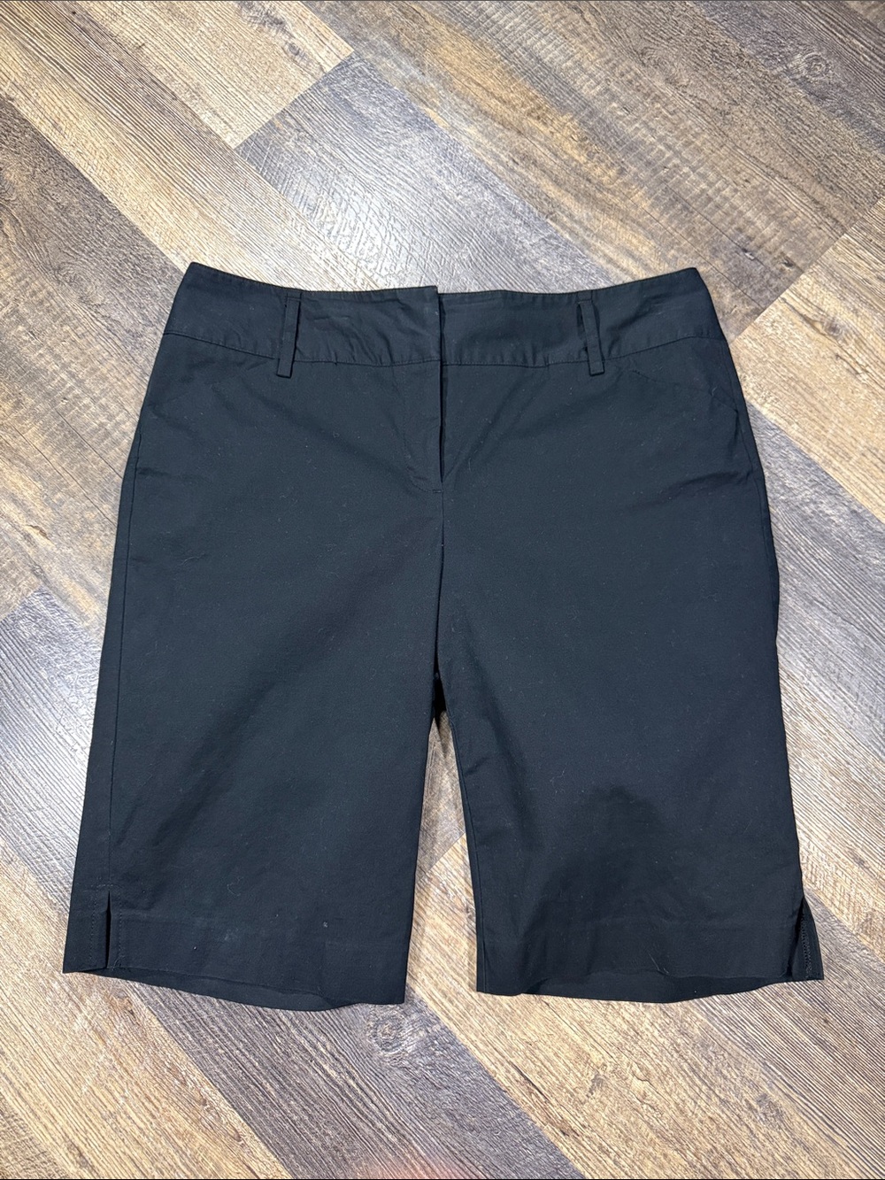 Dana Buchman Women's Black Bermuda Shorts